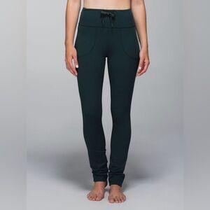 Lululemon Skinny Will Pant *Full-On Luon
Fuel Green